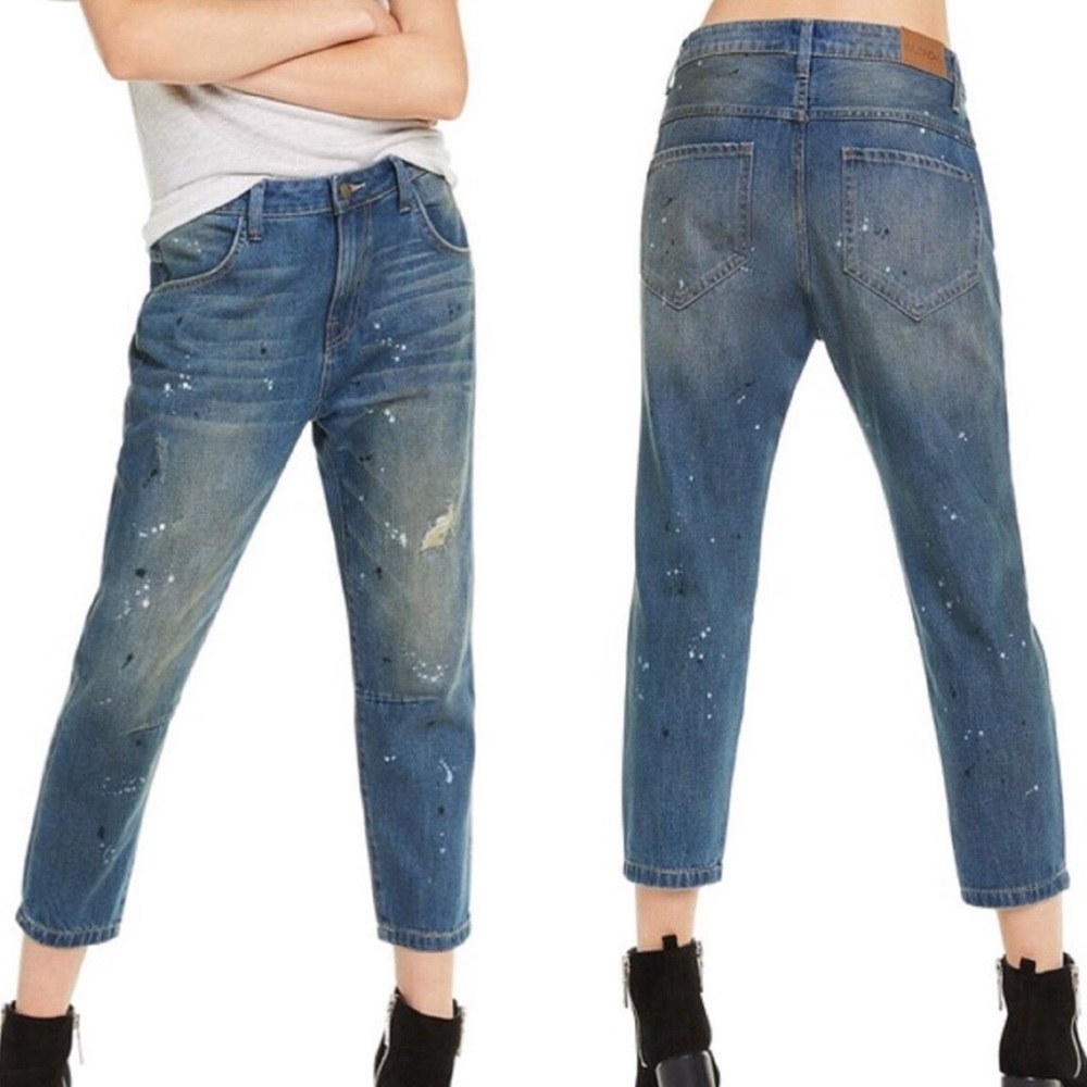 Wild fox size 28 Women’s Blue Distressed Jeans